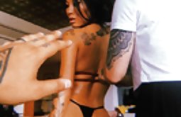 Parmak pembe kedi bedava porn parmak uçları ve güçlü oturup,