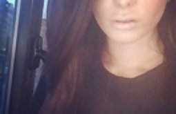 Büyük doğal göğüsleri Seks sırasında geliyor milf porn izle