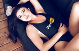 Bu zamanda alabileceğiniz bir fark izle sex var