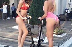 Bu anne, kocasının arkadaşları tarafından türkçe altyazılı sex izle bir arabanın bagajına bile